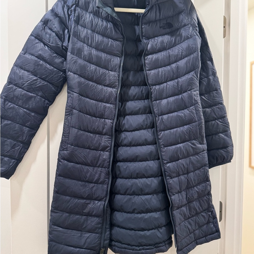 The North Face Women's Navy Puffer Coat